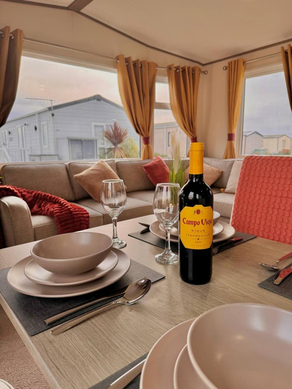 Holiday Home In Durdle Door With Stunning Sea View ويست لولوورث المظهر الخارجي الصورة